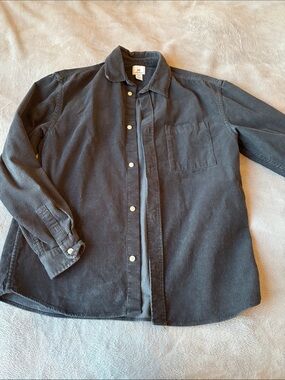 H&M corduroy button down shirt mens M